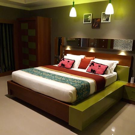 Holiday Hill Hotel & Suites Sultan Bathery Bagian luar foto