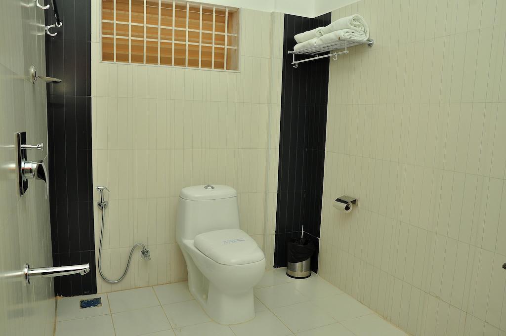 Holiday Hill Hotel & Suites Sultan Bathery Ruang foto