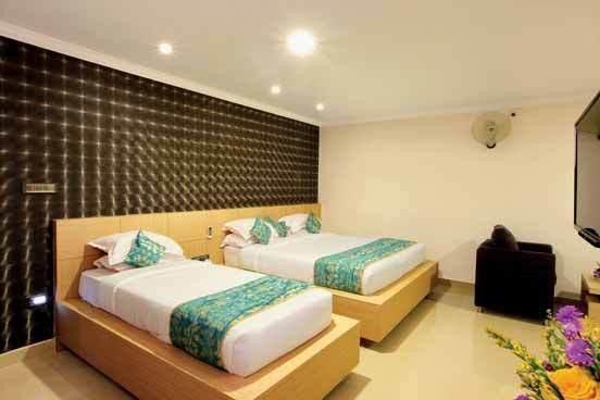 Holiday Hill Hotel & Suites Sultan Bathery Bagian luar foto