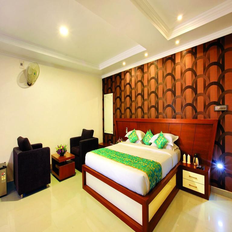 Holiday Hill Hotel & Suites Sultan Bathery Bagian luar foto